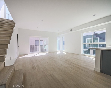 5265 Cartwright Avenue - Photo Thumbnail 49