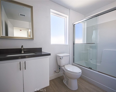 5265 Cartwright Avenue - Photo Thumbnail 66