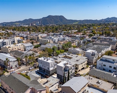 5265 Cartwright Avenue - Photo Thumbnail 45