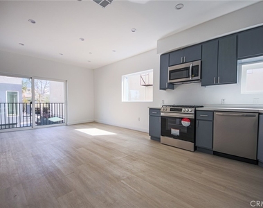 5265 Cartwright Avenue - Photo Thumbnail 33