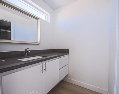 5265 Cartwright Avenue - Photo Thumbnail 71