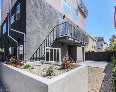 5265 Cartwright Avenue - Photo Thumbnail 16