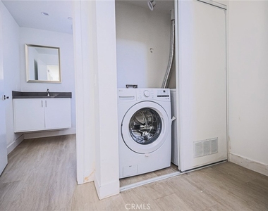 5265 Cartwright Avenue - Photo Thumbnail 46