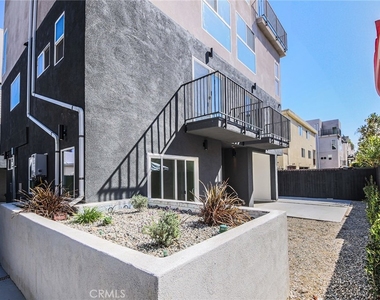 5265 Cartwright Avenue - Photo Thumbnail 19