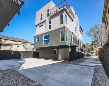 5265 Cartwright Avenue - Photo Thumbnail 13