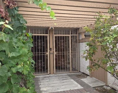 825 S Golden West Avenue - Photo Thumbnail 2