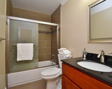 4640 Rishell Ct - Photo Thumbnail 10