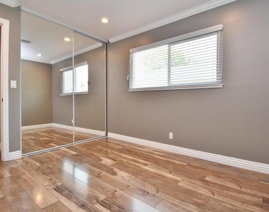 4640 Rishell Ct - Photo Thumbnail 9