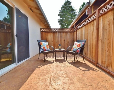 4640 Rishell Ct - Photo Thumbnail 15