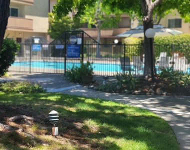 1321 Webster St - Photo Thumbnail 2