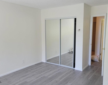1321 Webster St - Photo Thumbnail 8