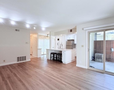 1065 San Ramon Valley Blvd - Photo Thumbnail 16