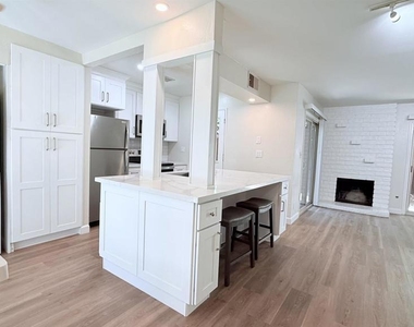 1065 San Ramon Valley Blvd - Photo Thumbnail 5