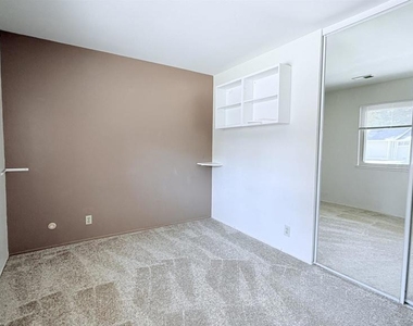 1065 San Ramon Valley Blvd - Photo Thumbnail 25