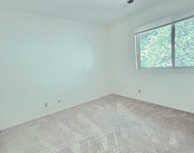 1065 San Ramon Valley Blvd - Photo Thumbnail 29
