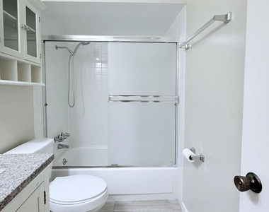 1065 San Ramon Valley Blvd - Photo Thumbnail 27