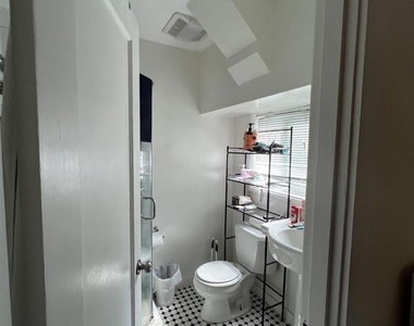 1532 Milvia St - Photo Thumbnail 3