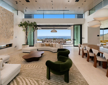 5012 Carbon Beach Terrace - Photo Thumbnail 2