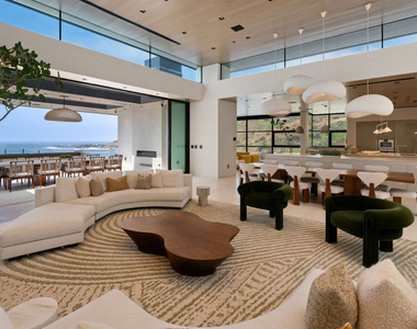 5012 Carbon Beach Terrace - Photo Thumbnail 3