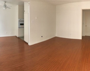 5853 Gregory Avenue - Photo Thumbnail 1
