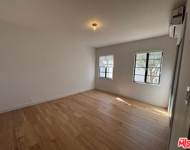 751 18th Street - Photo Thumbnail 14