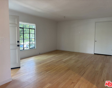 751 18th Street - Photo Thumbnail 3