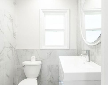 2201 Coldwater Canyon Drive - Photo Thumbnail 15