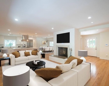2201 Coldwater Canyon Drive - Photo Thumbnail 5