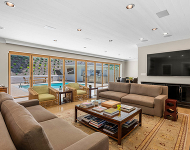 10630 Somma Way - Photo Thumbnail 3