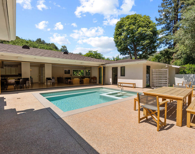 10630 Somma Way - Photo Thumbnail 37