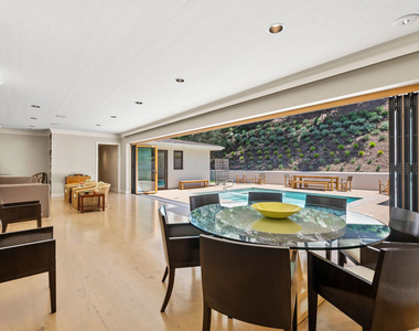 10630 Somma Way - Photo Thumbnail 12