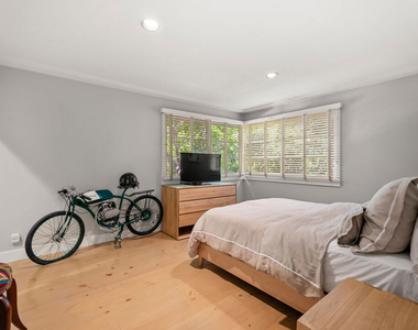 10630 Somma Way - Photo Thumbnail 28