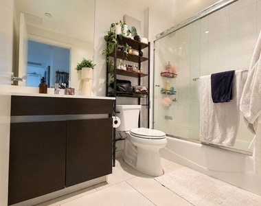 7857 W Manchester Avenue - Photo Thumbnail 20