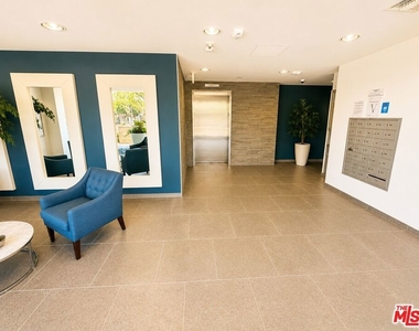 7857 W Manchester Avenue - Photo Thumbnail 3