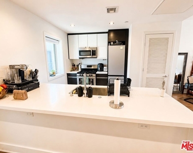 7857 W Manchester Avenue - Photo Thumbnail 7
