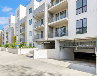 5320 Cartwright Avenue - Photo Thumbnail 12