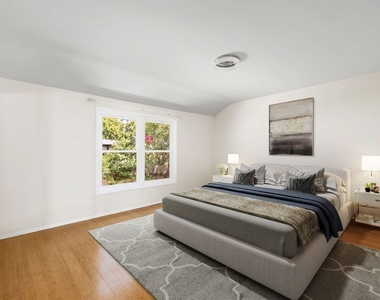 2120 Linda Flora Drive - Photo Thumbnail 12