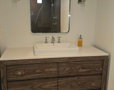 8718 St Ives Drive - Photo Thumbnail 5