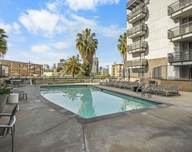 629 Traction Avenue - Photo Thumbnail 17