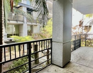 629 Traction Avenue - Photo Thumbnail 14
