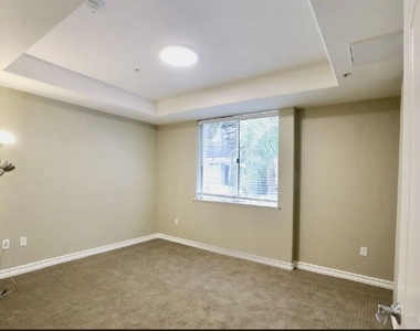 629 Traction Avenue - Photo Thumbnail 5