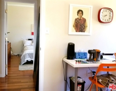 605 1/2 Tularosa Drive - Photo Thumbnail 13