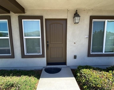 363 Mission Villas Rd - Photo Thumbnail 2