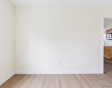 722 E 116th - Photo Thumbnail 4