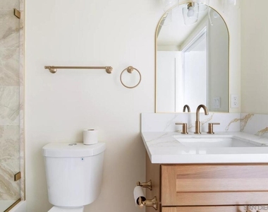 722 E 116th - Photo Thumbnail 2