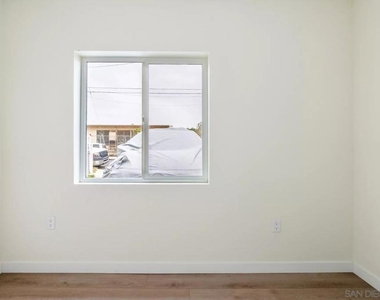 722 E 116th - Photo Thumbnail 8