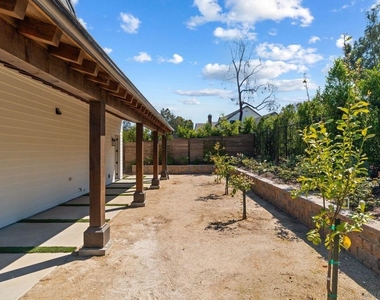 6190 Rancho Diegueno Rd - Photo Thumbnail 15