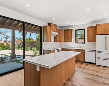 6190 Rancho Diegueno Rd - Photo Thumbnail 2