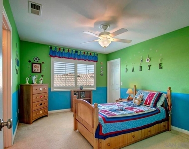 5292 Village Dr - Photo Thumbnail 28
