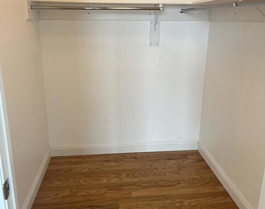 425 W Beech - Photo Thumbnail 24
